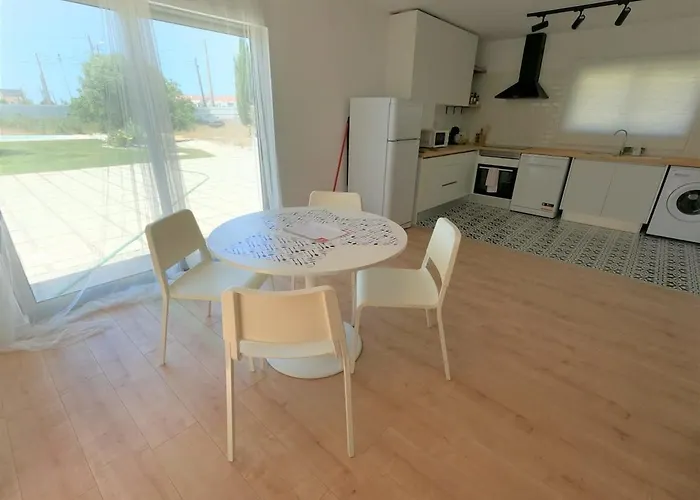 Caparica Cozy T2 With Pool Da Caparica Lisboa Lejlighed Charneca (Setubal)